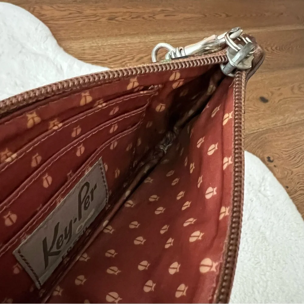 FOSSIL Key Per floral print and brown leather wristlet